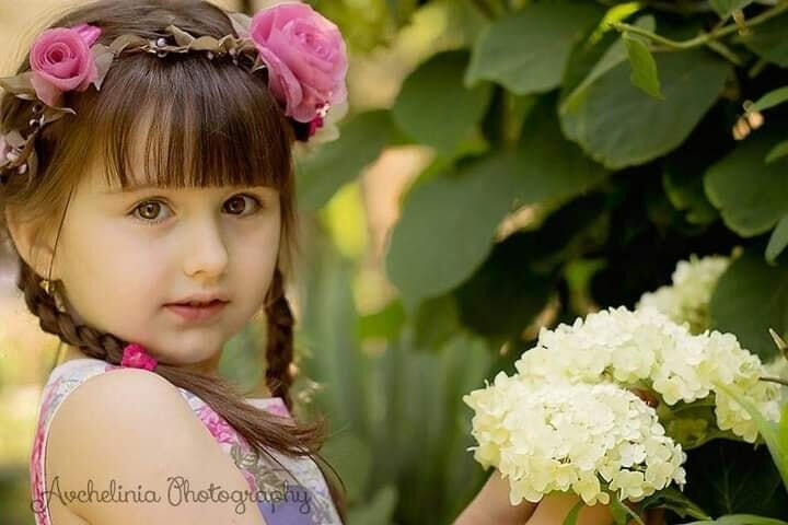 Girl and the flowers